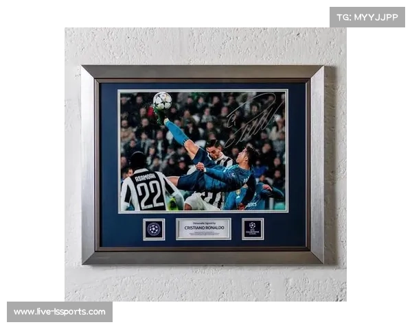 40岁C罗倒钩破门,生涯经典瞬间再现